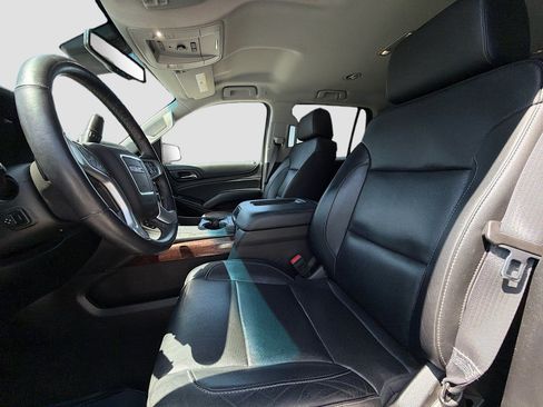 Used 2017 GMC Yukon SLT RWD image 14