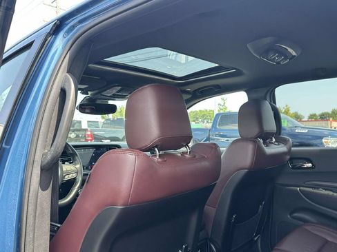 Used 2023 Dodge Durango R/T AWD/4WD image 16