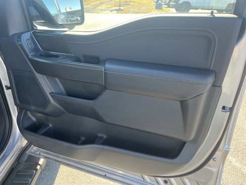 New 2024 Ford F150 XLT w/ Equipment Group 302A MID image 33