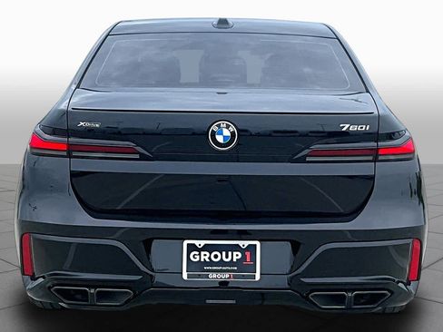 Used 2026 BMW 760i xDrive AWD/4WD image 4