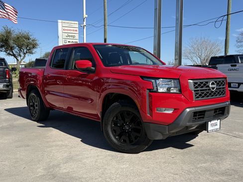 Used 2023 Nissan Frontier SV w/ SV Convenience Package image 2