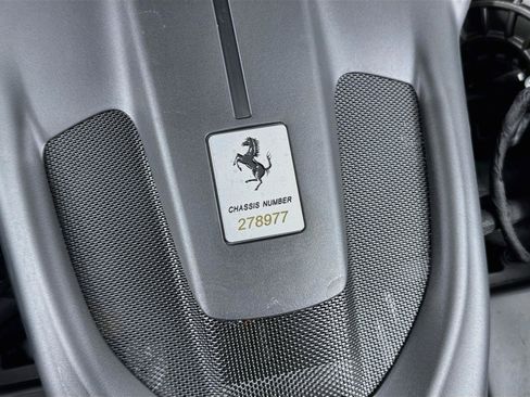 Used 2022 Ferrari Roma RWD image 33