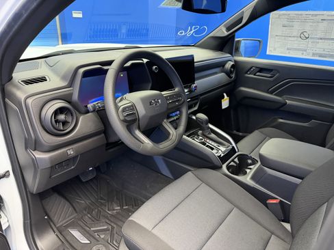 New 2026 Chevrolet Colorado Trail Boss AWD/4WD image 11