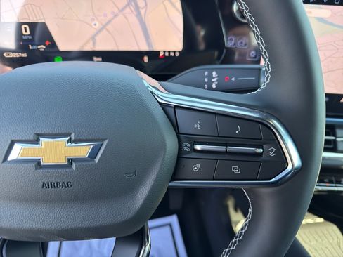 New 2026 Chevrolet Equinox EV LT image 22