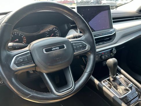 Used 2022 Jeep Compass Limited AWD/4WD image 17
