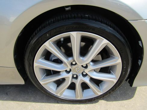 Used 2015 Lexus RC 350 w/ Luxury Package RWD image 7
