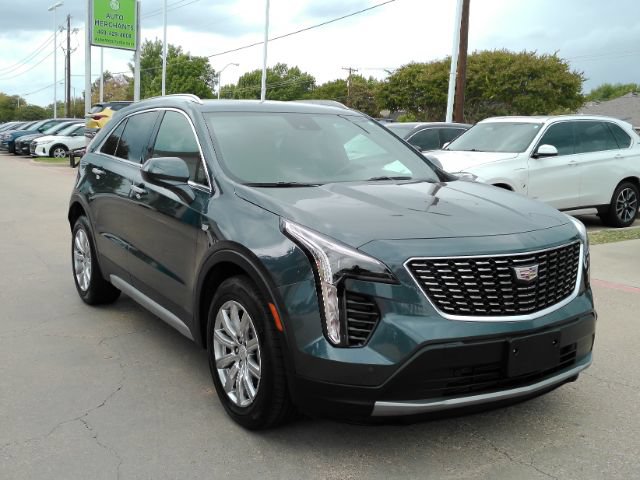 Used 2020 Cadillac XT4 Premium Luxury FWD image 4