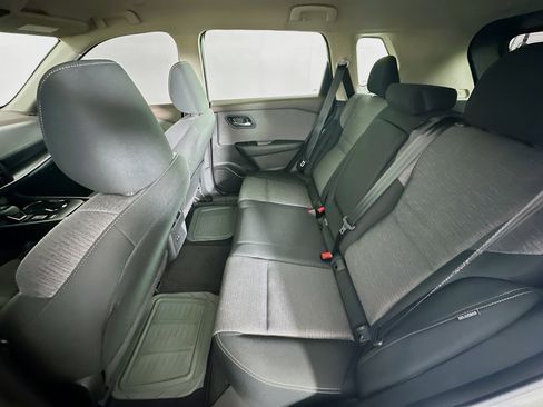 Used 2023 Nissan Rogue SV FWD image 27