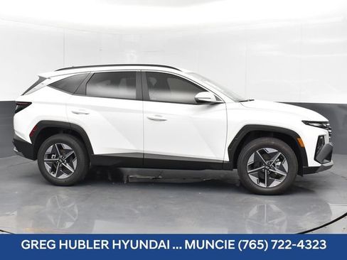 Used 2025 Hyundai Tucson SEL AWD/4WD image 13
