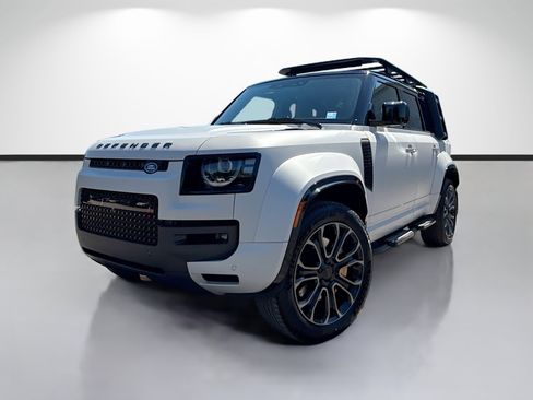 New 2026 Land Rover Defender 110 OCTA AWD/4WD image 1