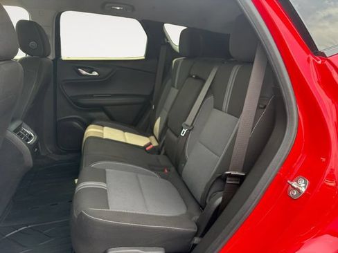 Used 2023 Chevrolet Blazer LT w/ Convenience Package FWD image 13
