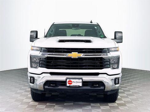 Certified 2025 Chevrolet Silverado 2500 LT image 2