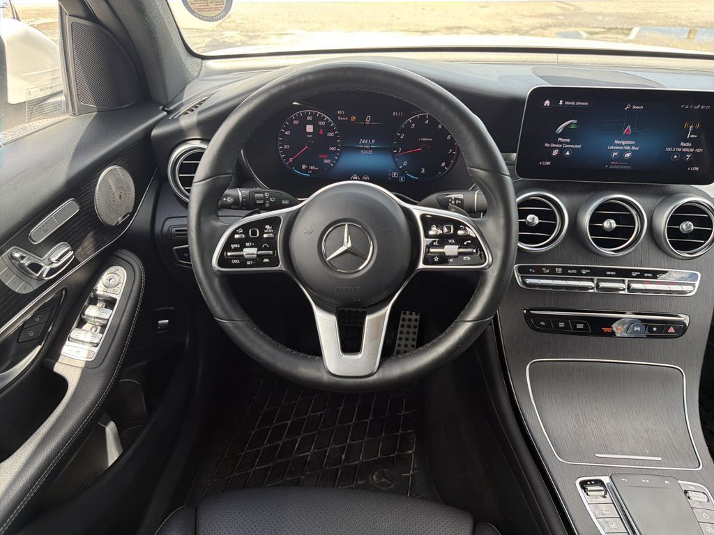 Used 2021 Mercedes-Benz GLC 300 4MATIC image 16