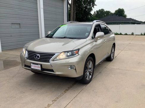 Used 2013 Lexus RX 450h AWD w/ Navigation Pkg image 4