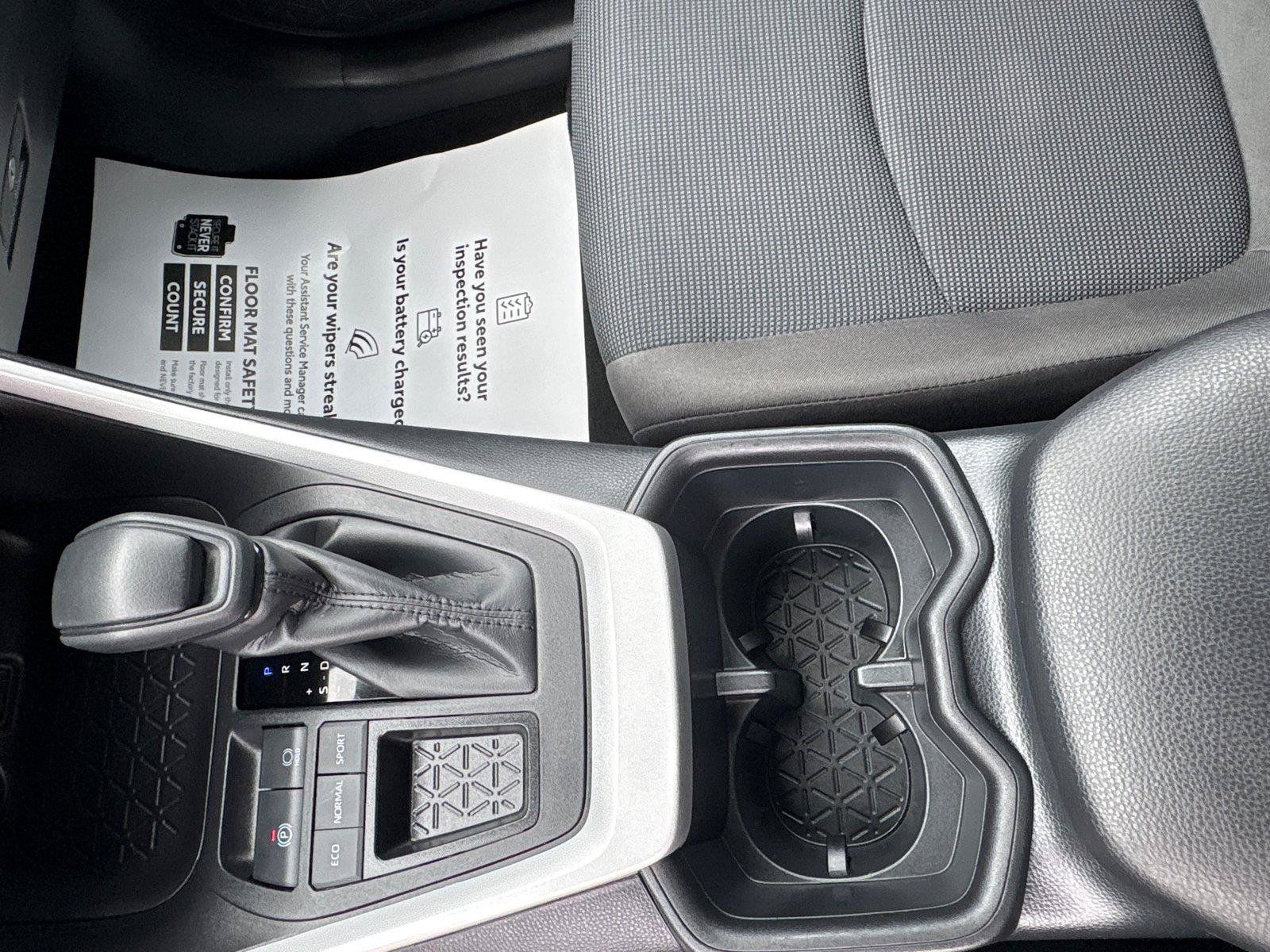 Used 2025 Toyota RAV4 LE FWD image 29