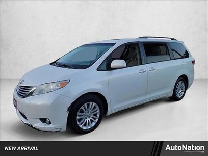 Used 2016 Toyota Sienna XLE