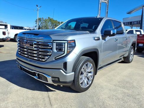 Used 2024 GMC Sierra 1500 Denali w/ Denali Reserve Package image 3