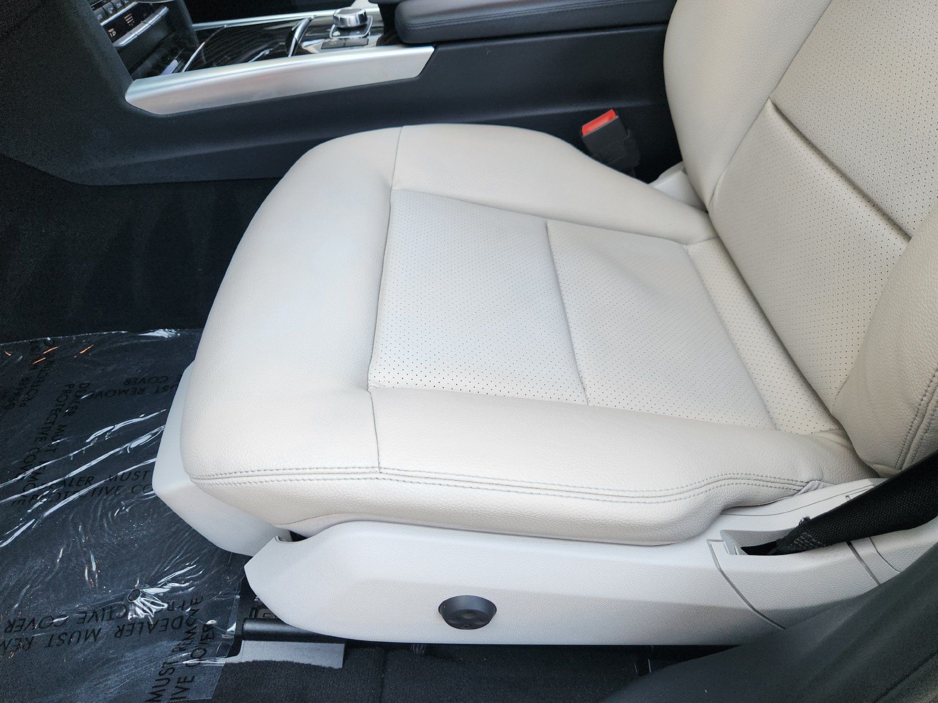 Used 2016 Mercedes-Benz E 350 Sedan image 25