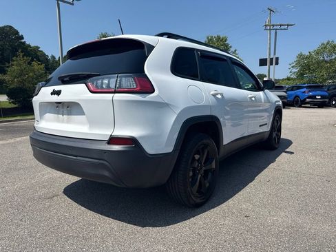 Used 2020 Jeep Cherokee Latitude Plus FWD image 5