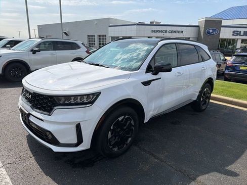 Certified 2022 Kia Sorento S w/ Panoramic Sunroof Package FWD image 1