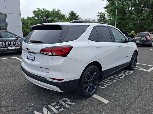 Used 2023 Chevrolet Equinox RS AWD/4WD image 4