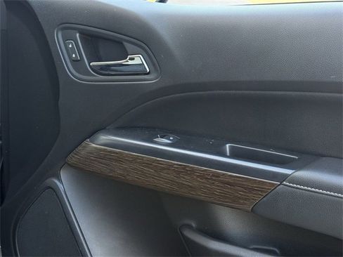 Used 2020 GMC Canyon Denali image 26