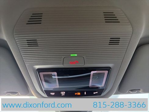 New 2026 Volkswagen Atlas SE image 19