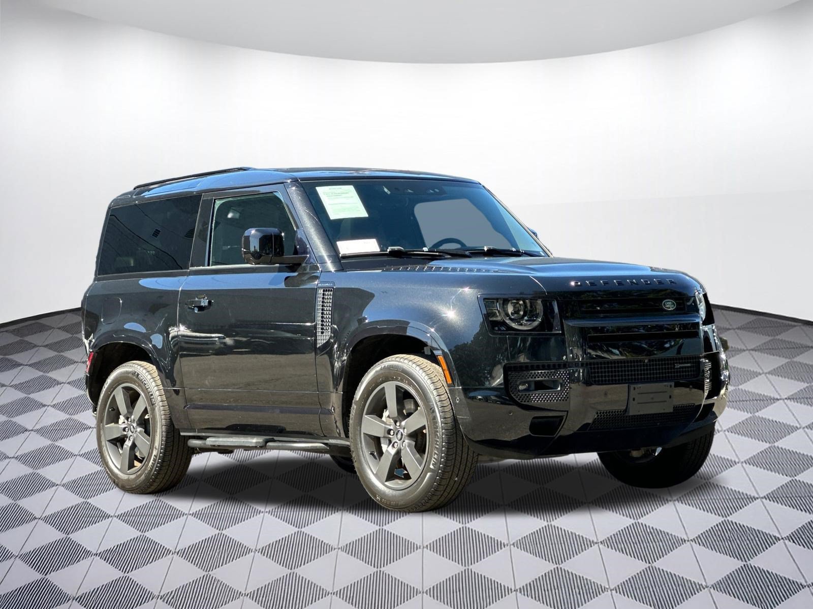 Used 2023 Land Rover Defender 90 X-Dynamic SE AWD/4WD image 7