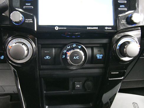 Certified 2023 Toyota 4Runner TRD Off-Road Premium image 16