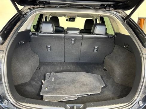 Used 2017 MAZDA CX-5 Touring w/ Preferred Equipment Package AWD/4WD image 19