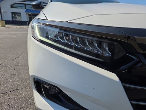 Used 2021 Honda Accord Sport image 28