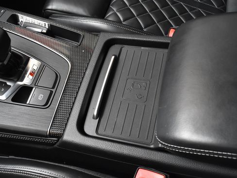 Used 2020 Audi SQ5 Premium Plus w/ Premium Plus Package image 39