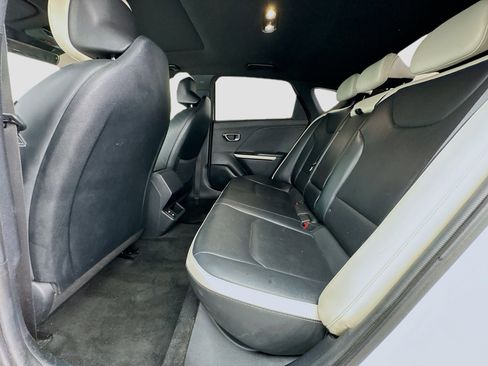 Used 2025 Kia K4 GT-Line w/ GT-Line Premium Package FWD image 15