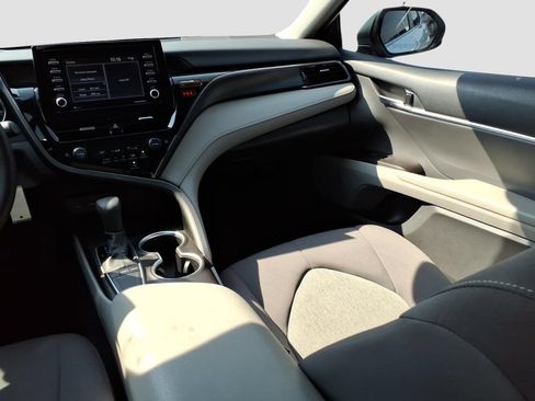 Used 2023 Toyota Camry LE FWD image 14