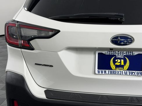 Used 2020 Subaru Outback Onyx Edition XT w/ Popular Package #2 AWD/4WD image 11