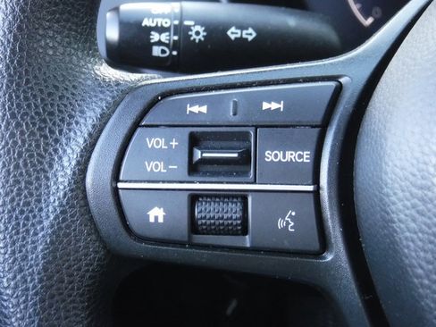 Used 2024 Honda HR-V LX image 23