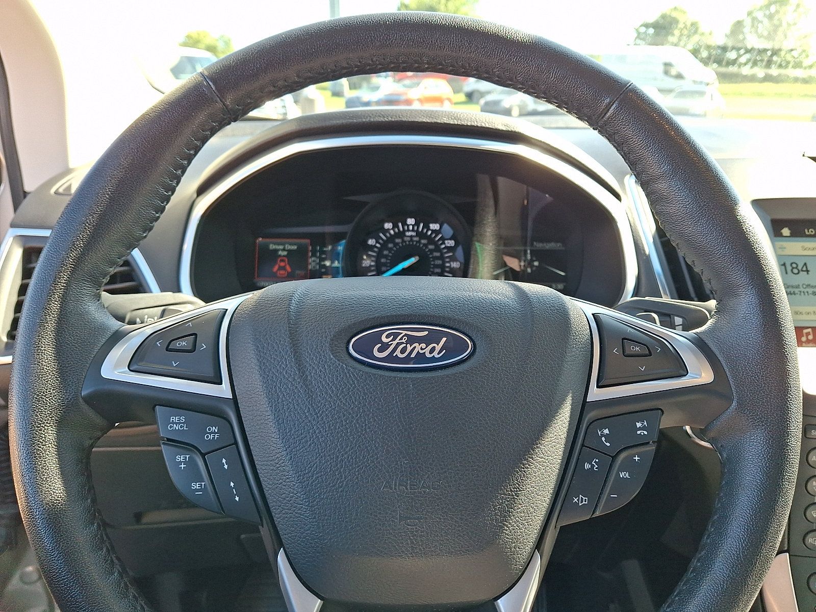 Used 2018 Ford Edge Titanium w/ Equipment Group 302A AWD/4WD image 21
