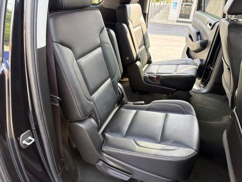 Used 2017 Chevrolet Suburban Premier AWD/4WD image 26