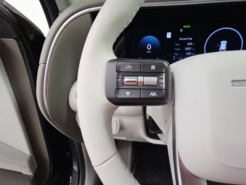 Used 2026 Hyundai Palisade Limited FWD image 24