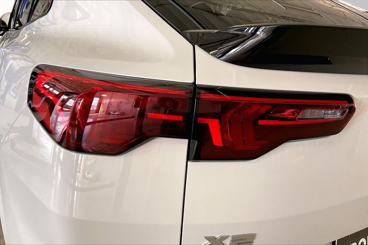 Used 2026 BMW X2 M35i AWD/4WD image 26