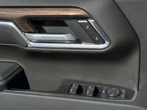 New 2026 Chevrolet Silverado 1500 LT w/ Texas Edition Plus AWD/4WD image 18