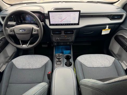 New 2025 Ford Maverick XLT w/ XLT Luxury Package image 6