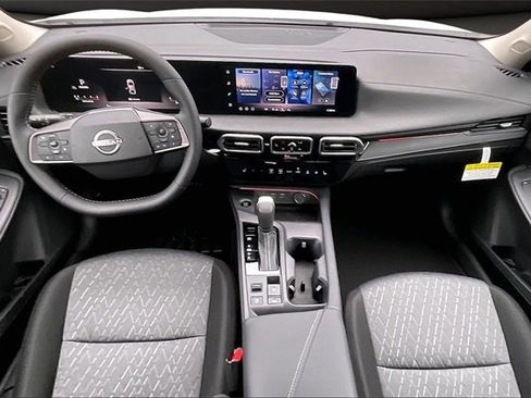 New 2026 Nissan Sentra SV w/ SV Convenience Package image 5