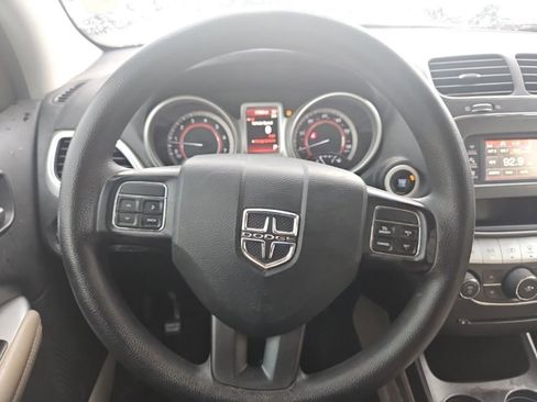 Used 2015 Dodge Journey American Value Package w/ Flexible Seating Group FWD image 18