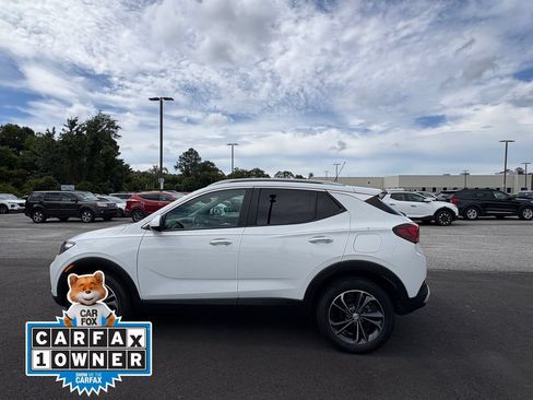 Used 2023 Buick Encore GX Select w/ Safety Package II AWD/4WD image 2