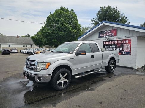 Used 2013 Ford F150 XLT w/ Mid Equipment Group RWD image 4