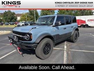 Used 2024 Ford Bronco Wildtrak AWD/4WD video 1