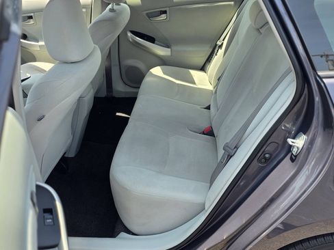 Used 2013 Toyota Prius Three FWD image 13