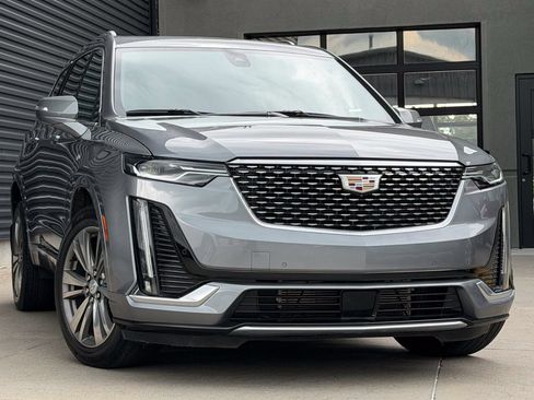 Used 2021 Cadillac XT6 Premium Luxury AWD/4WD image 5