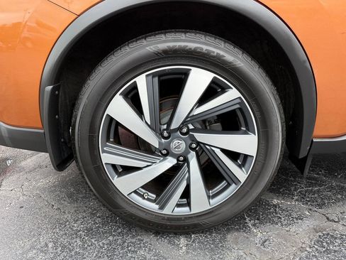 Used 2015 Nissan Murano Platinum w/ Platinum Technology Package AWD/4WD image 9